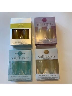 Wallflowers four sets/2 fragrance bulbs for plug in